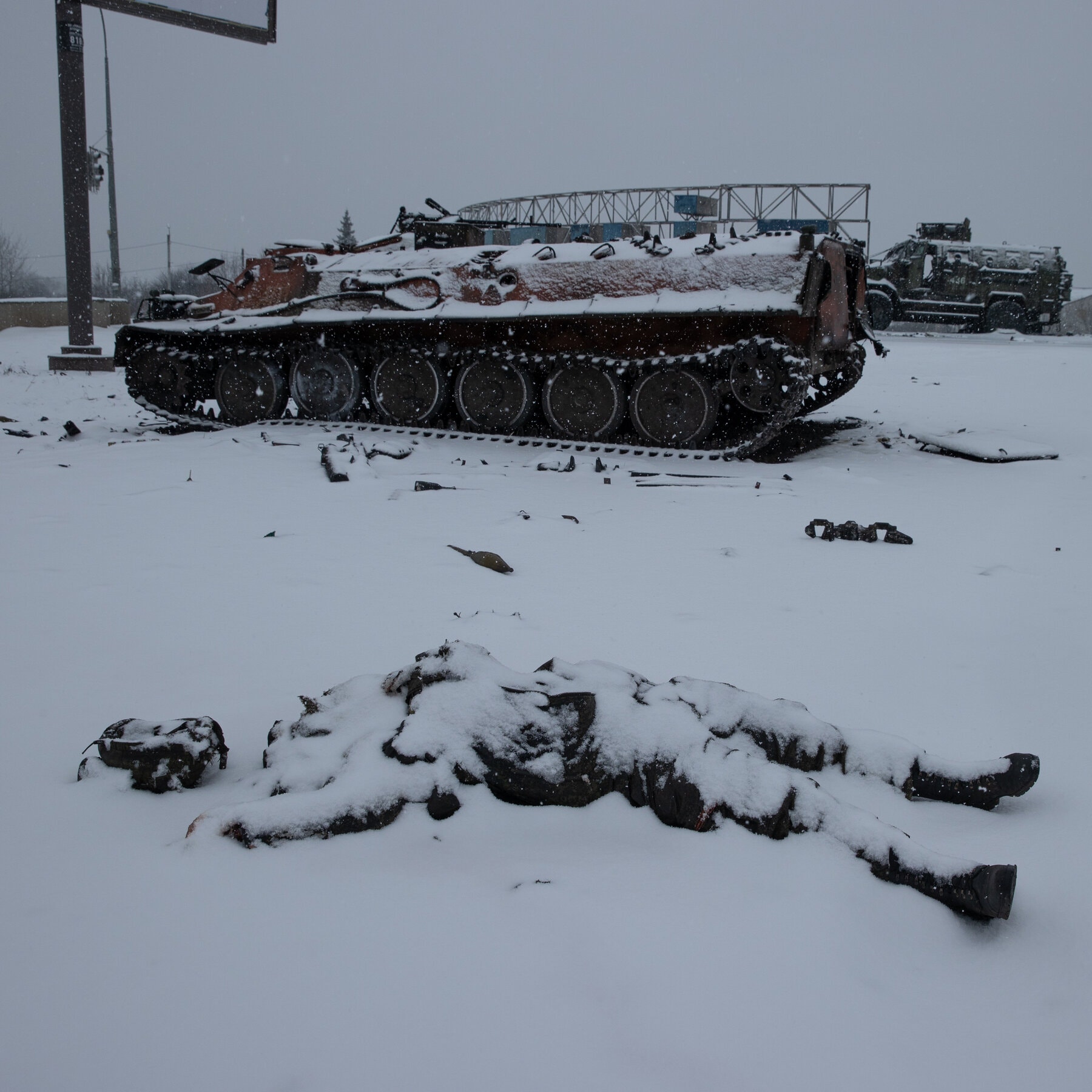 Live Updates: Russia Will Launch An All-Out Attack Tonight, Ukraine’s President Says